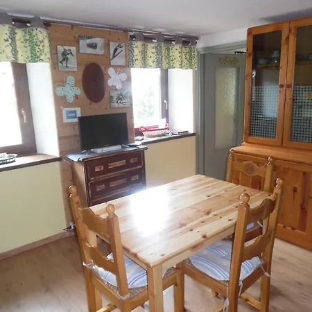 Apartment Casa Walter- Vda-la Thuile- Cir 0024